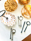 Flower Inlay Tiered Tray Cutter