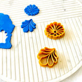 Scallop Flower and Leaf cutters