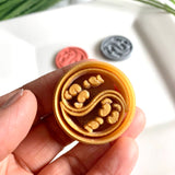 Little Ghost Yin & Yang Cutter