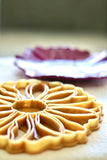 Flower Petal Border Trinket Dish Cutter