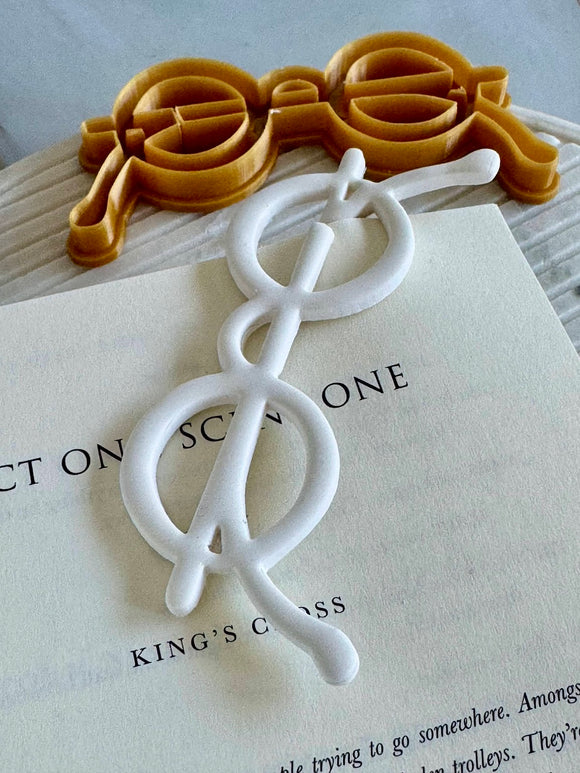Harry Potter Round Glasses Bookmark Cutter