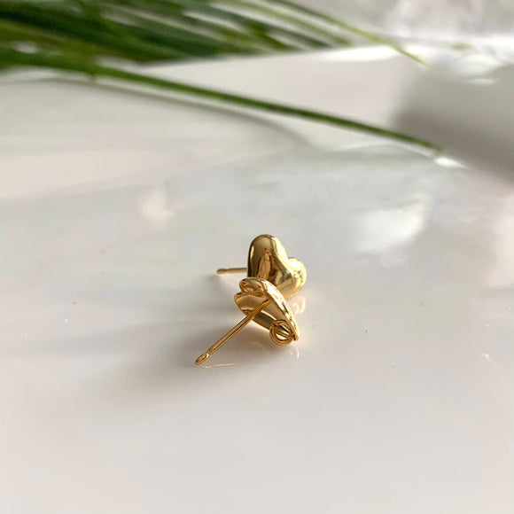 Simple Gold-Plated Brass Heart Stud with Hook