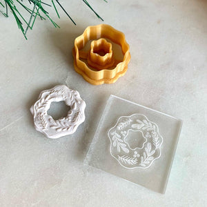 Christmas Wreath Cutter with Acrylic Texture Plate